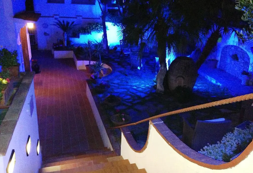 Mediterraneo Bed & Breakfast-1